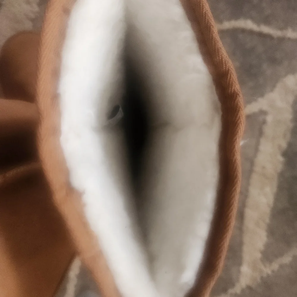 Beach Feet classic chestnut boot